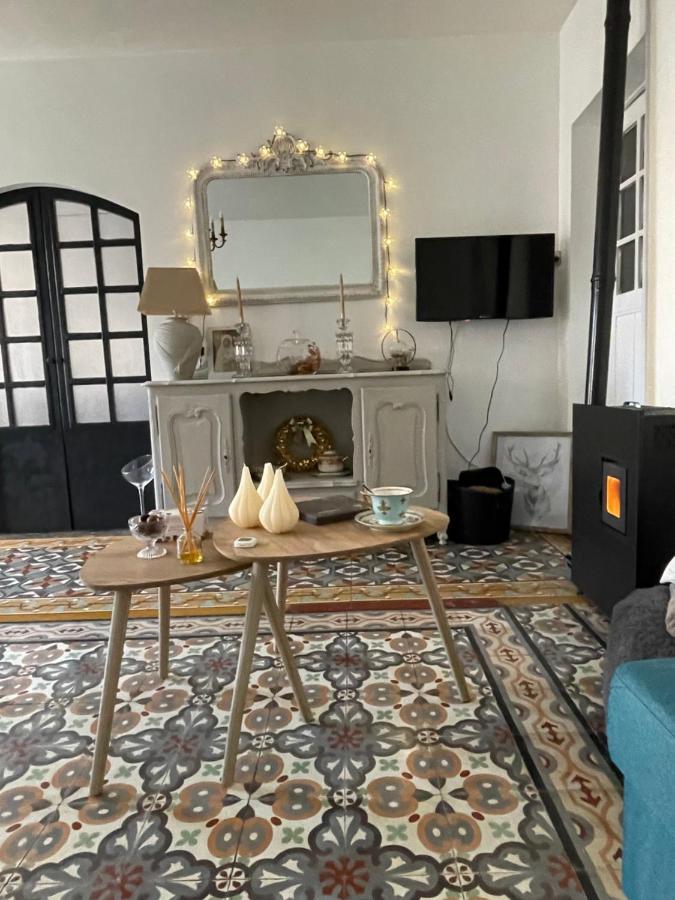 Chez Tatie Ménie Panzió Fraissé-des-Corbières Kültér fotó